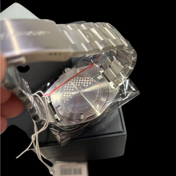 New TAG Heuer Formula 1 WAZ1010.BA0842 men’s watch - Picture 4 of 9